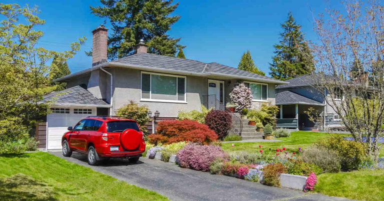 How To Save A Car And Home Insurance Package | 2022